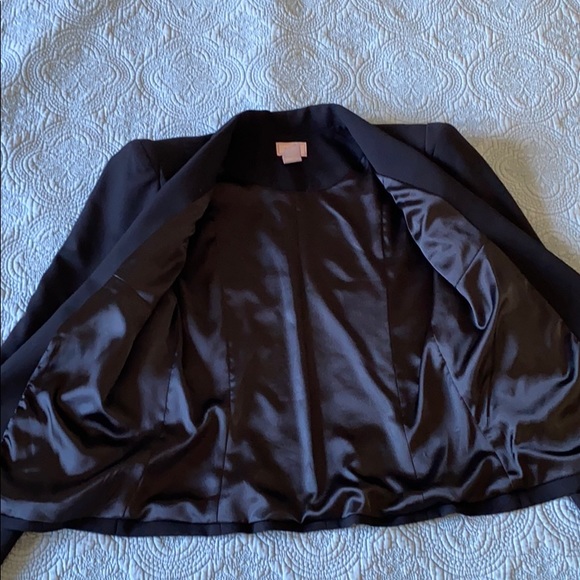 Structured Black Blazer - Picture 5 of 7